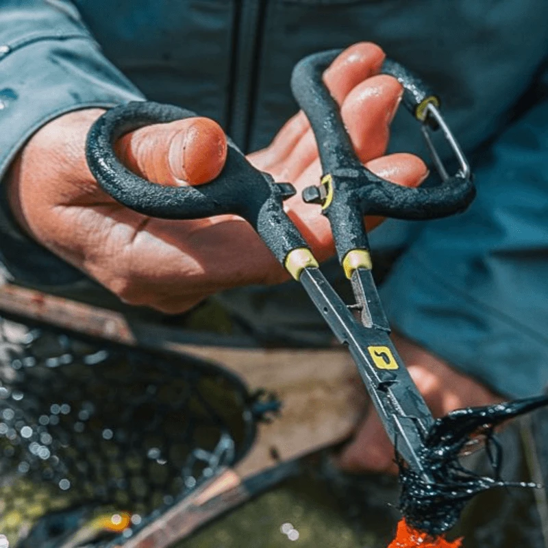 Loon Outdoors Rogue Quickdraw Forceps 2 Loon Outdoors Rogue Quickdraw Forceps - Image 2